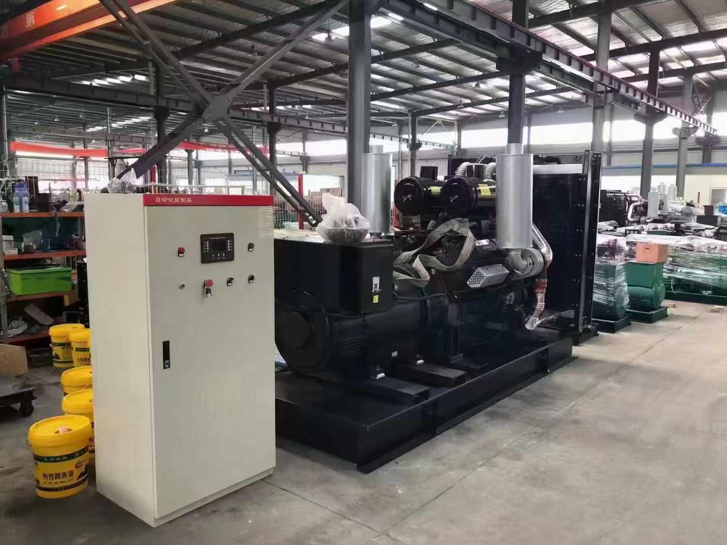 夏县柴油发电机运行时的噪音和振动水平如何?